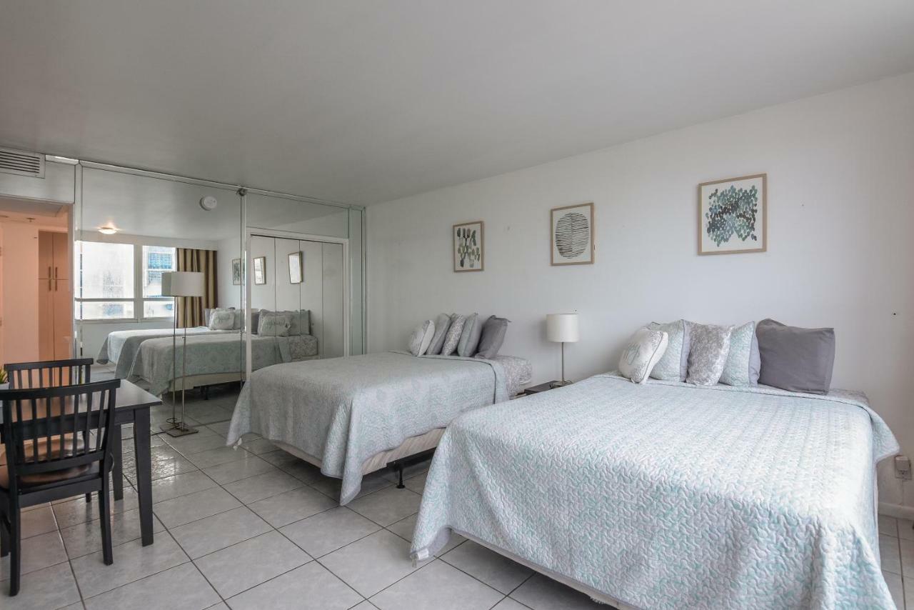 Castle Beach Suites By Vacation Media Miami Beach Zewnętrze zdjęcie