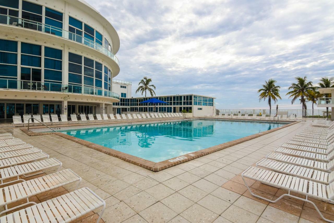 Castle Beach Suites By Vacation Media Miami Beach Zewnętrze zdjęcie