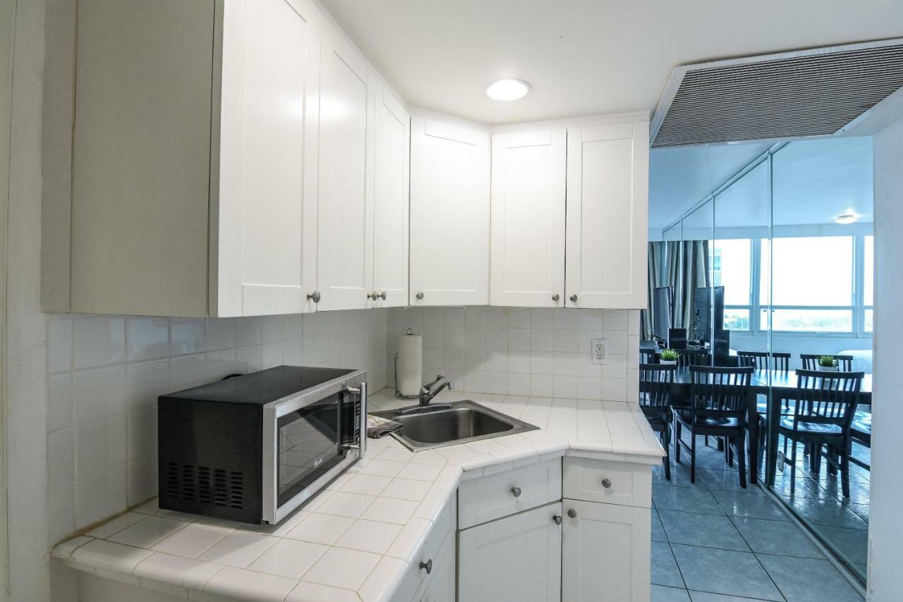 Castle Beach Suites By Vacation Media Miami Beach Zewnętrze zdjęcie