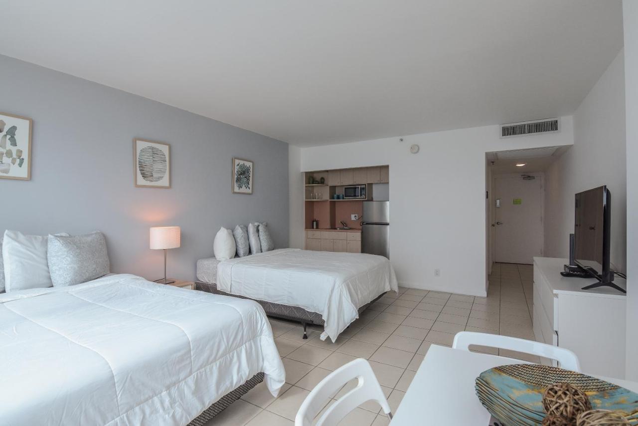 Castle Beach Suites By Vacation Media Miami Beach Zewnętrze zdjęcie